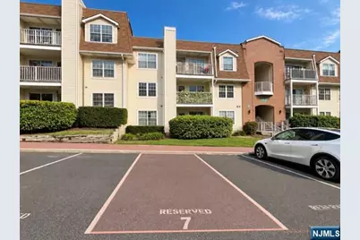 100 Crown Court 461 #461, Edgewater, NJ 07020 - Photo 20