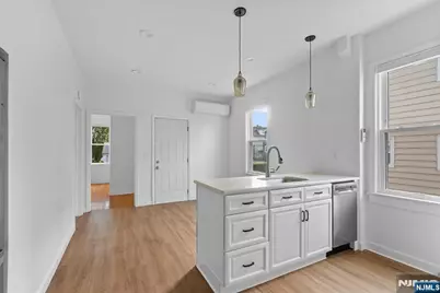97 Bergen Street 1st Fl #1ST FL, Garfield, NJ 07026 - Photo 4
