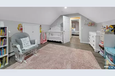 33 E Passaic Street, Rochelle Park Township, NJ 07662 - Photo 22
