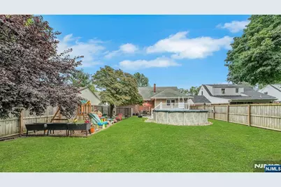 33 E Passaic Street, Rochelle Park Township, NJ 07662 - Photo 30