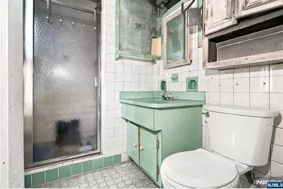 523-525 Lake, Newark, NJ 07104 - Photo 22