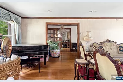 523-525 Lake, Newark, NJ 07104 - Photo 12