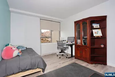 2 Horizon Road 404 #404, Fort Lee, NJ 07024 - Photo 18