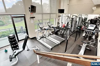 2 Horizon Road 404 #404, Fort Lee, NJ 07024 - Photo 28