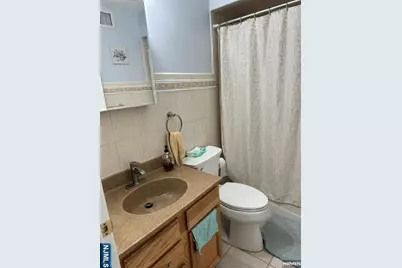 135 Riverview Avenue 1 #1, North Arlington, NJ 07031 - Photo 8