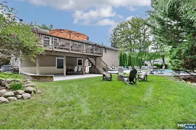 23 Hamilton Street, Allendale, NJ 07401 - Photo 6