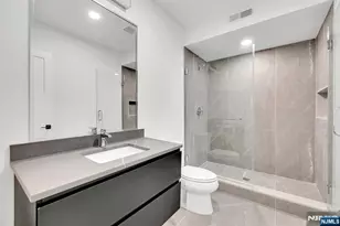 16 Feldman, Paramus, NJ 07652 - Photo 26