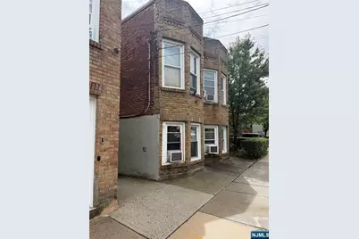 60 Naples Avenue, Belleville, NJ 07109 - Photo 2