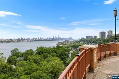 100 Old Palisade Road 3215 #3215, Fort Lee, NJ 07024 - Photo 36