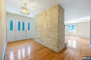 124 Pascack Rd, Washington Township, NJ 07676 - Photo 6