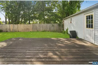 56 Henderson Street, Paterson, NJ 07501 - Photo 18