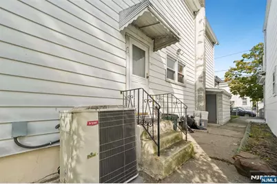 56 Henderson Street, Paterson, NJ 07501 - Photo 16