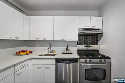 1375 River Road 1A #1A, Edgewater, NJ 07020 - Photo 12