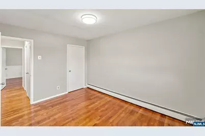 20 Catherine Avenue 2 #2, Saddle Brook Township, NJ 07663 - Photo 8