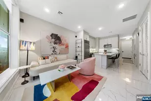 3 Somerset 307, Edgewater, NJ 07020 - Photo 16