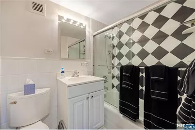 3 Horizon Road 1023 #1023, Fort Lee, NJ 07023 - Photo 20