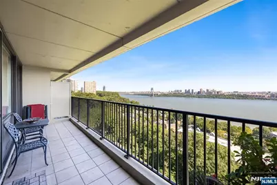 3 Horizon Road 1023 #1023, Fort Lee, NJ 07023 - Photo 32
