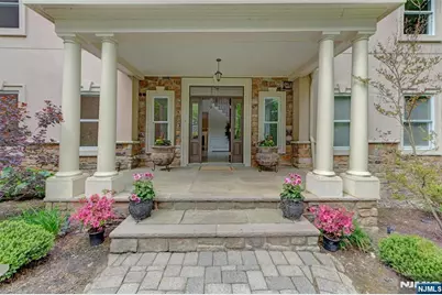 501 Clinton Avenue, Wyckoff Township, NJ 07481 - Photo 2