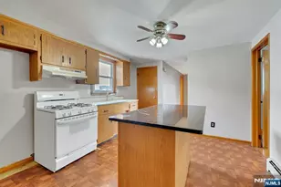 502 Cross Street 2, Harrison, NJ 07029 - Photo 6