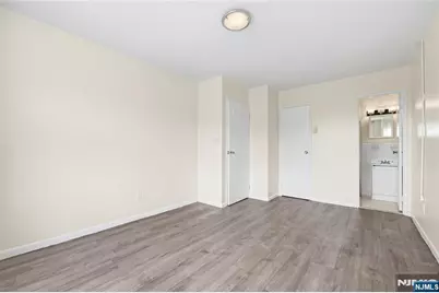 300 Lookout Avenue D2 #D2, Hackensack, NJ 07601 - Photo 26