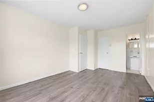 300 Lookout Ave D2, Hackensack, NJ 07601 - Photo 26