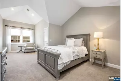 107 Windsor Lane, Ramsey, NJ 07446 - Photo 28