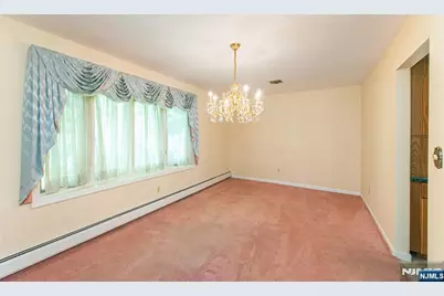 492 Blue Hill Terrace, Franklin Lakes, NJ 07417 - Photo 10