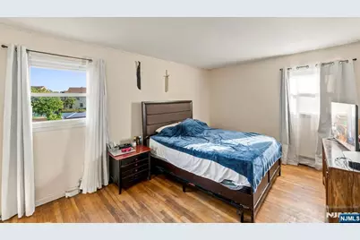 15 South Street, Ridgefield Park, NJ 07660 - Photo 14