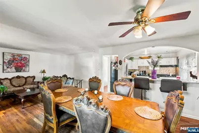 15 South Street, Ridgefield Park, NJ 07660 - Photo 4