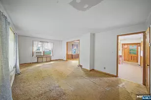 56 Haskell Ave, Wanaque, NJ 07420 - Photo 4