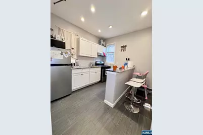 976 Main Avenue, Passaic, NJ 07055 - Photo 14
