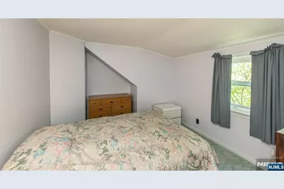 9-10 Malcolm Terrace, Fair Lawn, NJ 07410 - Photo 14
