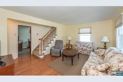 9-10 Malcolm Terrace, Fair Lawn, NJ 07410 - Photo 10