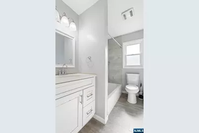 31 Barbara Street, Bloomfield, NJ 07003 - Photo 10