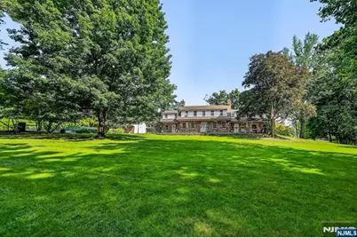 1 Carlyle Place, Hillsdale, NJ 07642 - Photo 22