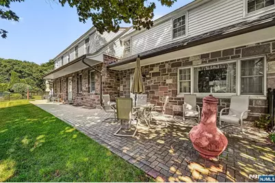 1 Carlyle Place, Hillsdale, NJ 07642 - Photo 50