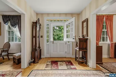 1 Carlyle Place, Hillsdale, NJ 07642 - Photo 26