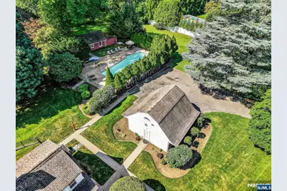 1 Carlyle Place, Hillsdale, NJ 07642 - Photo 6
