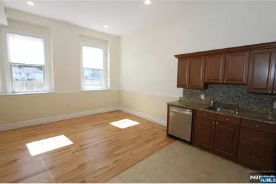 1 John Street 5 #5, Haledon, NJ 07508 - Photo 4