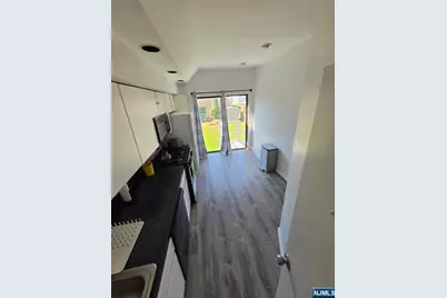 24 Pleasant 1 #1, Clifton, NJ 07013 - Photo 2