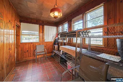 602 Studio Road, Ridgefield, NJ 07657 - Photo 8