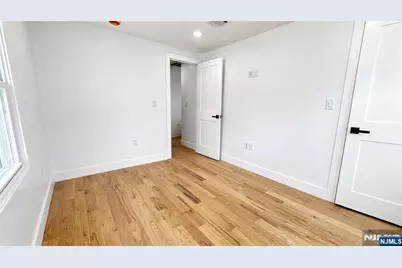 290 20th, Newark, NJ 07103 - Photo 12