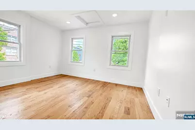 290 20th, Newark, NJ 07103 - Photo 20