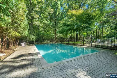11 Dogwood Court, Mahwah, NJ 07430 - Photo 22