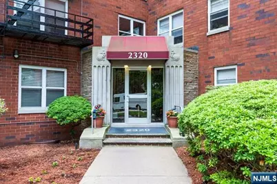 2320 Linwood Avenue 3F #3F, Fort Lee, NJ 07024 - Photo 1