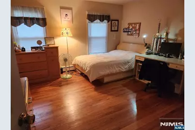 76 Prospect Street, Paramus, NJ 07652 - Photo 6