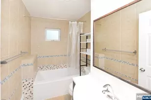 17-16 Well Dr, Fair Lawn, NJ 07410 - Photo 8