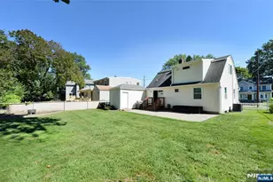 17-16 Well Dr, Fair Lawn, NJ 07410 - Photo 24