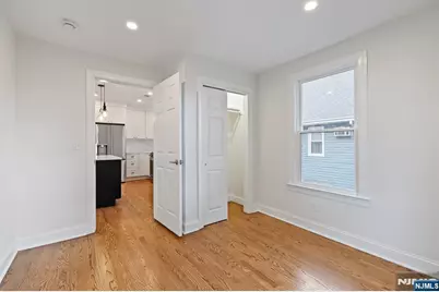 172 Boiling Springs Avenue, East Rutherford, NJ 07073 - Photo 26