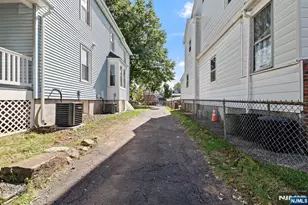 172 Boiling Springs Ave, East Rutherford, NJ 07073 - Photo 38